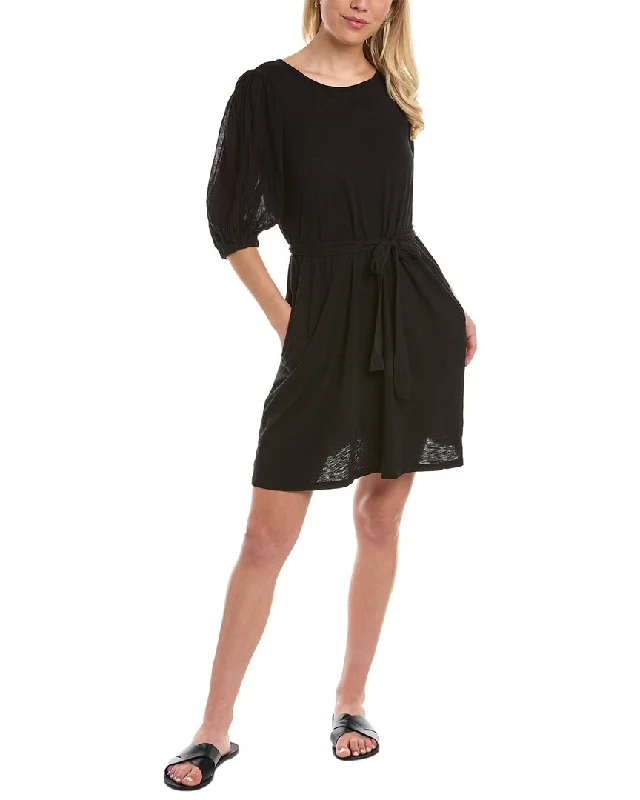 Chic Trends For The Fashion Savvy Velvet by Graham & Spencer 3/4 Sleeve Dress